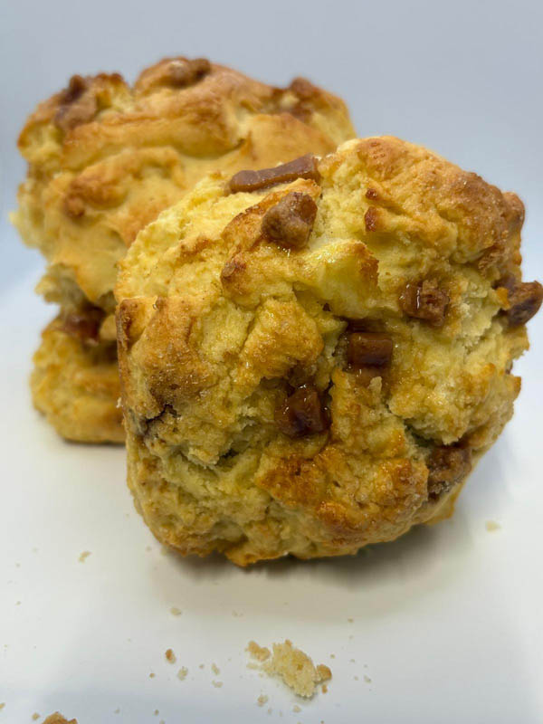 TOFFEE APPLE  SCONE