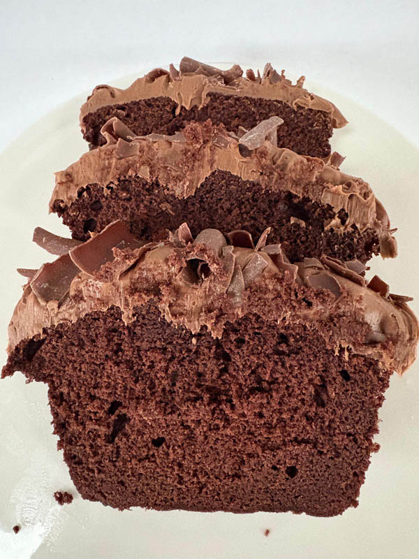 CHOCOLATE FUDGE LOAF CAKE